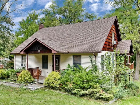 10 Hoover Pl, Stony Pt, NY 10980