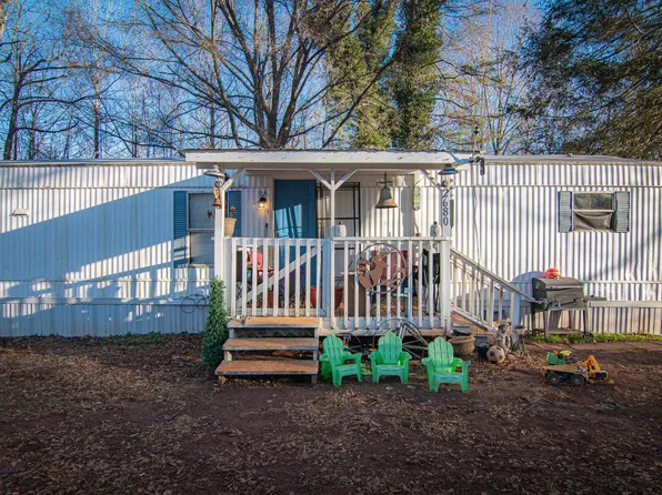 2680 Melvin Hill Rd, Campobello, SC 29322