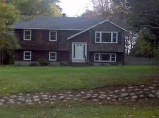 348 Cousins St, Yarmouth, ME 04096