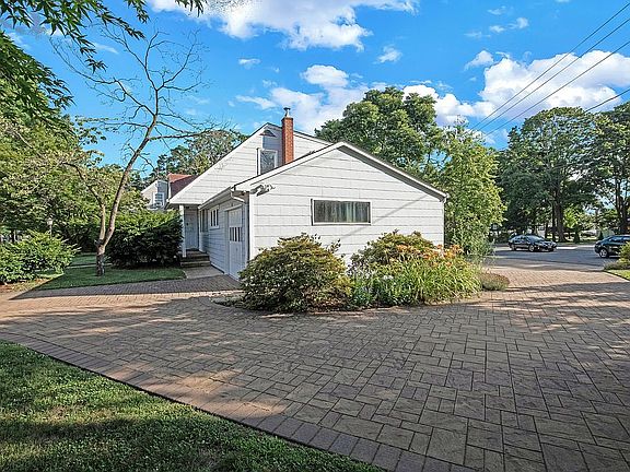4th image of 497 N Wellwood Ave
