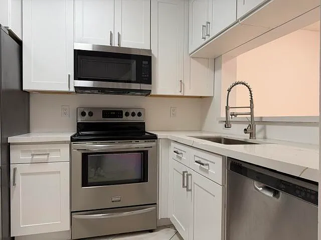 2 bed, 2.5 bath, 1224 sqft, $2,500 — Photo 4
