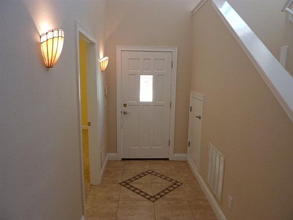 3rd image of 1 Marina Point Pl