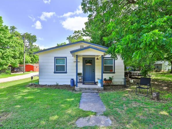 311 N 4th St E, Clyde, TX 79510