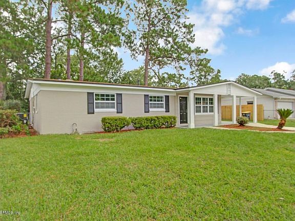 2nd image of 2703 Elisa Dr E