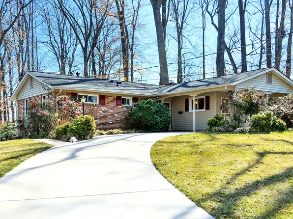 8608 Victoria Rd, Springfield, VA 22151