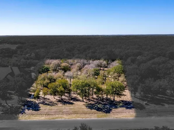 332 Sugartree Cir, Lipan, TX 76462