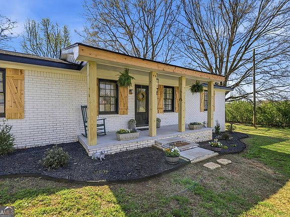 2nd image of 1000 Amber Stapp Studdard Rd