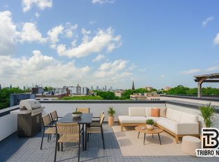 141 Meserole St #3L, Brooklyn, NY 11206