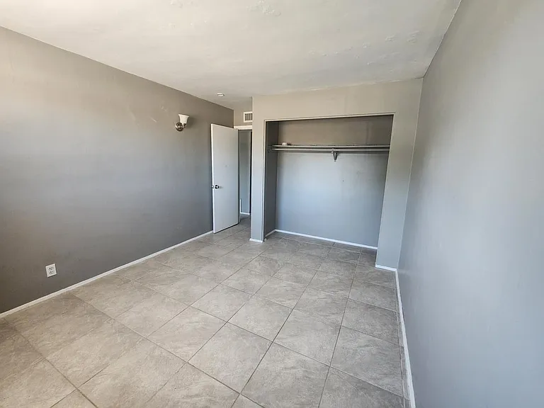 7033 E Calle Orion — Photo 9