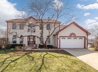 776 Provincetown Dr, Carol Stream, IL 60188