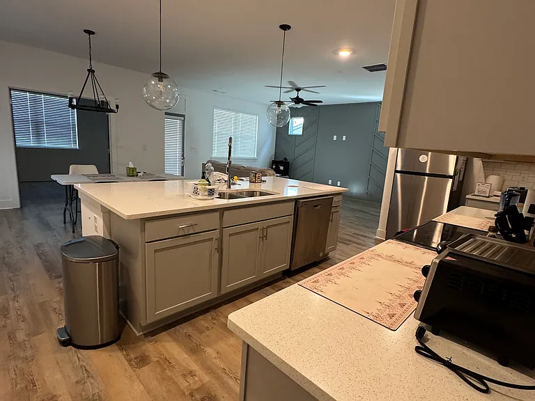 3411 Adler Trl — Photo 2