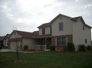 3217 Cherokee Dr, Piqua, OH 45356