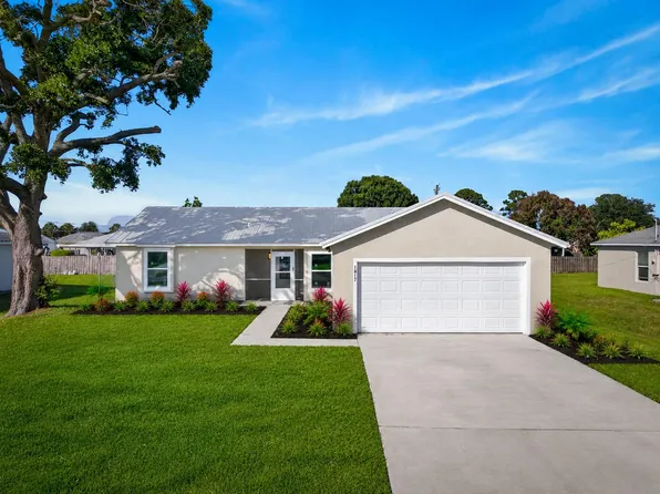 1917 SW Flower Lane, Port St Lucie, FL 34953