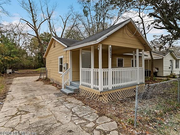 3rd image of 3466 LOWELL Avenue
