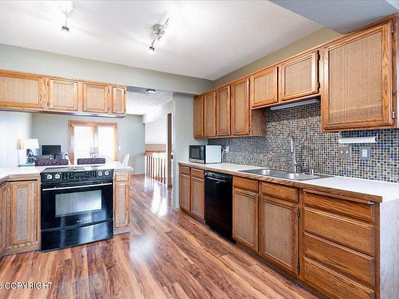 5th image of 6700 Lunar Dr #N1