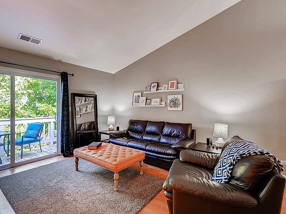 5th image of 346 Ashbury Ln W APT 6