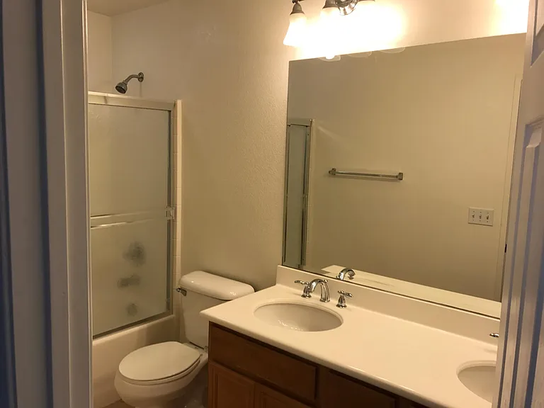 1565 Circulo Brindisi — Photo 11