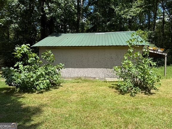 4th image of 220 Dogwood Rd