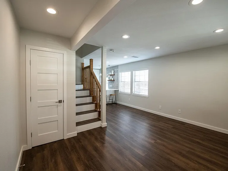 821 Pavillion St #103 — Photo 2