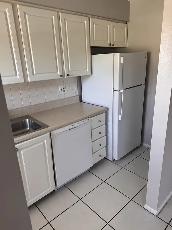 1 bed, 1.0 bath, 600 sqft, $1,395 — Photo 4