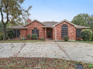 600 Chattey Rd, Desoto, TX 75115