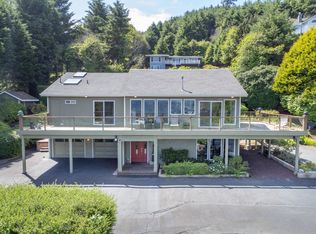 75 Boiler Bay St, Depoe Bay, OR 97341