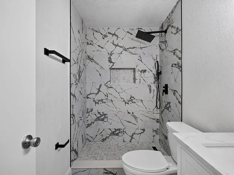 659 Montego Bay Ct — Photo 29