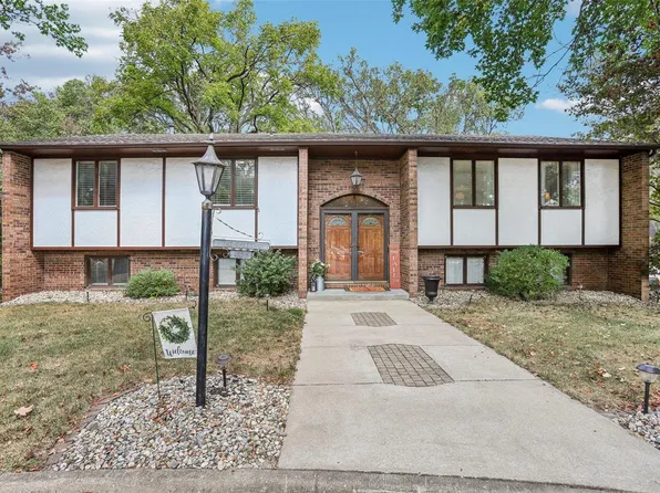 450 N Maple St, Trenton, IL 62293