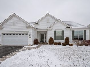 2969 Province Cir, Mundelein, IL 60060