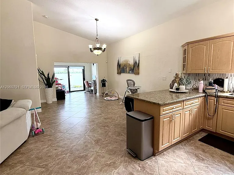 8731 NW 153rd Ter — Photo 7