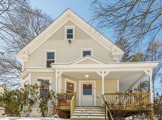 29 Lakewood St, Worcester, MA 01603