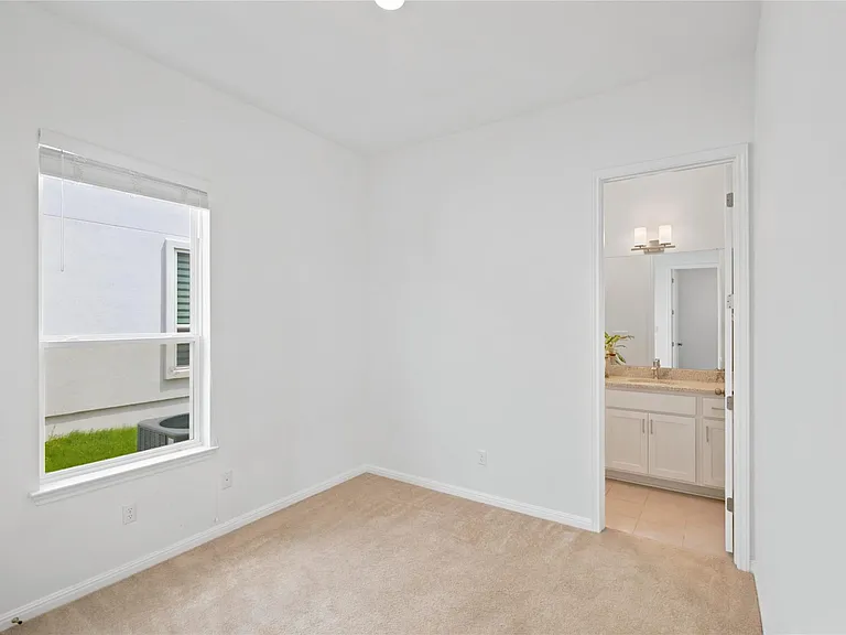 1108 Trevi Fontana Dr — Photo 23