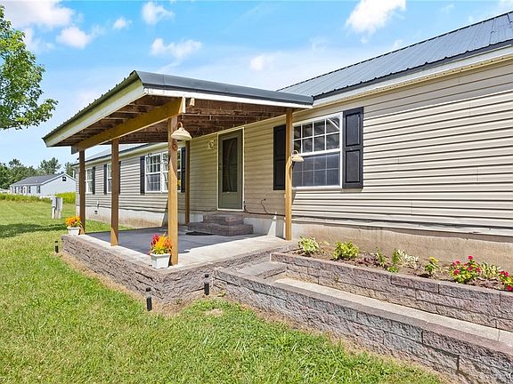 3rd image of 42 Ritchie Rd