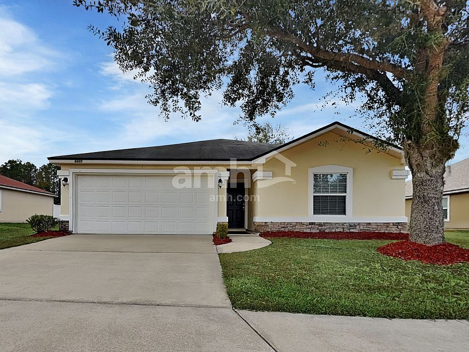 1st image of 6421 Pinewood Hills Dr