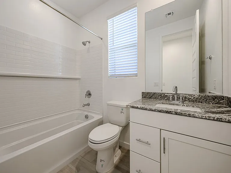 15771 W Superior Ave — Photo 11