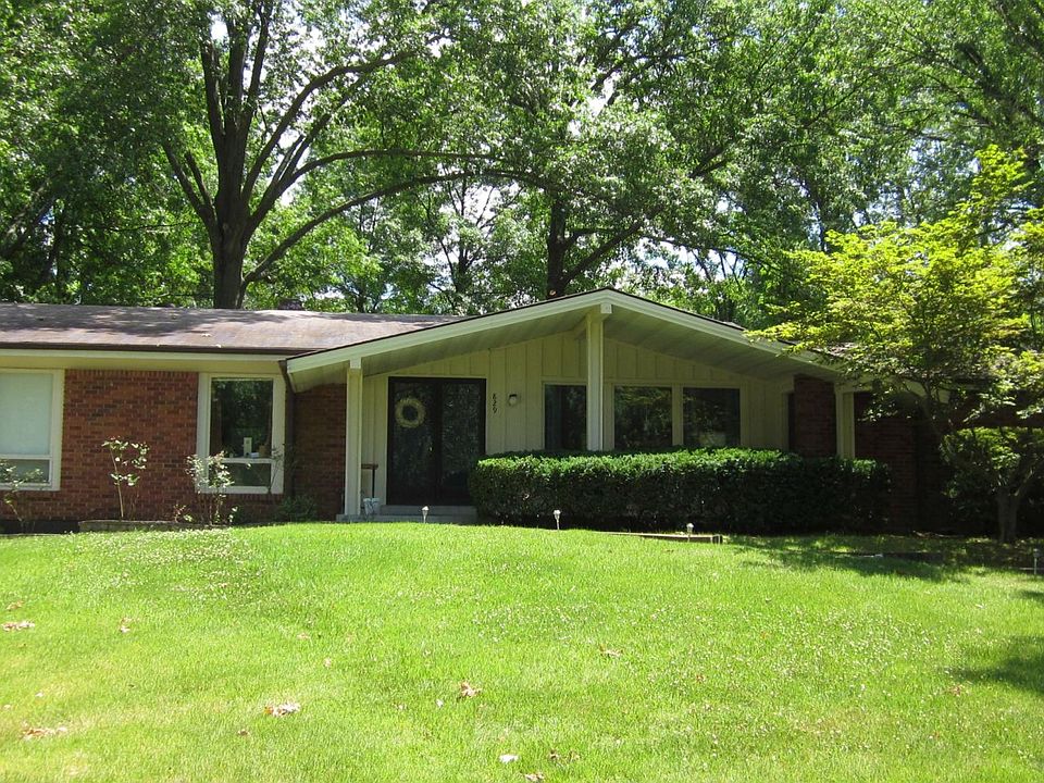 1st image of 829 Woodruff Dr