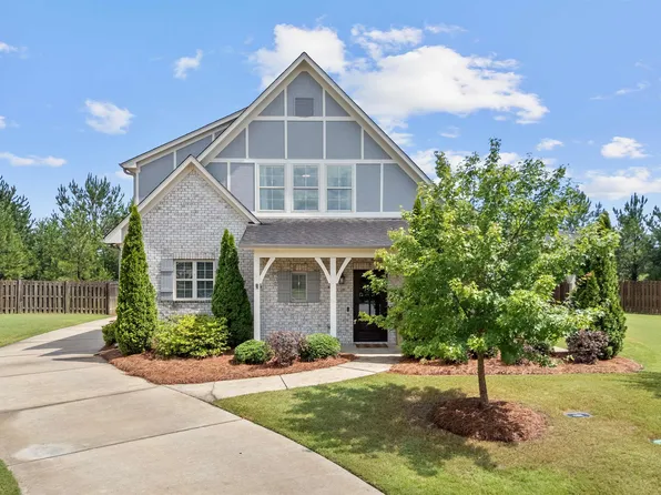1073 Evan Cir, Chelsea, AL 35043