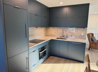 787 4th Ave S, Naples, FL 34102