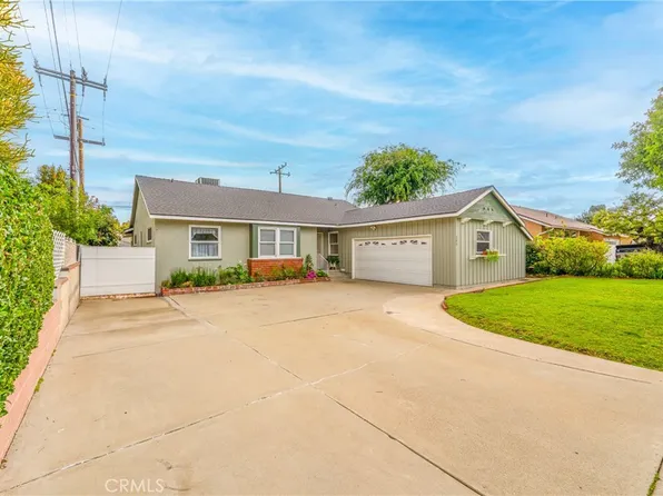 205 W Oakmont Dr, Montebello, CA 90640