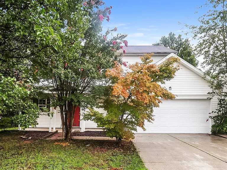 15239 Pangborn Pl — Photo 4