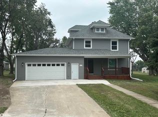 102 Station St, Shelby, IA 51570