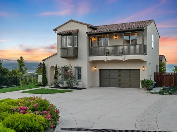 17 Estates Dr, Millbrae, CA 94030