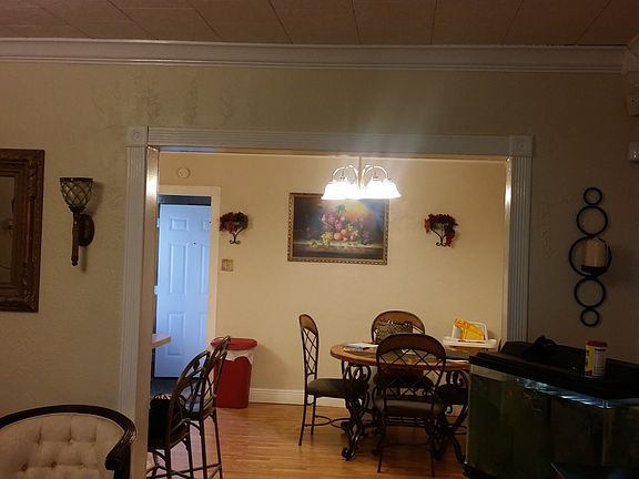 4th image of 2440 7th Ave