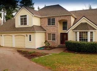 5437 Diamond Pl NE, Bainbridge Island, WA 98110
