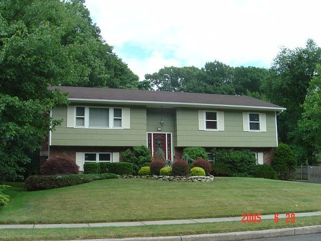 1st image of 148 Gatto Ln