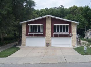 733 Madison Ave, Council Bluffs, IA 51503