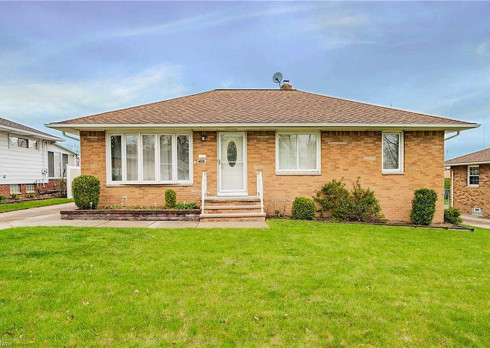 1st image of 2900 Jeanne Dr