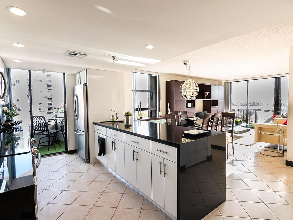 1st image of 2501 Brickell Ave APT 507