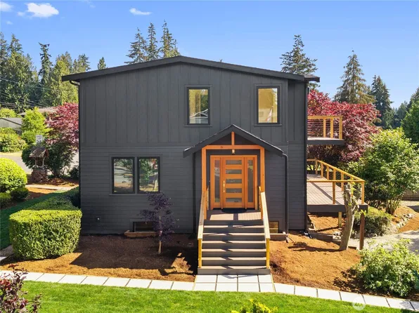 9808 224th Street SW, Edmonds, WA 98020
