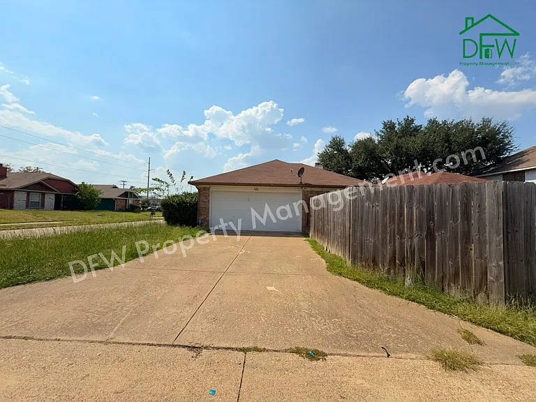 920 N Bryan Belt Line Rd — Photo 5